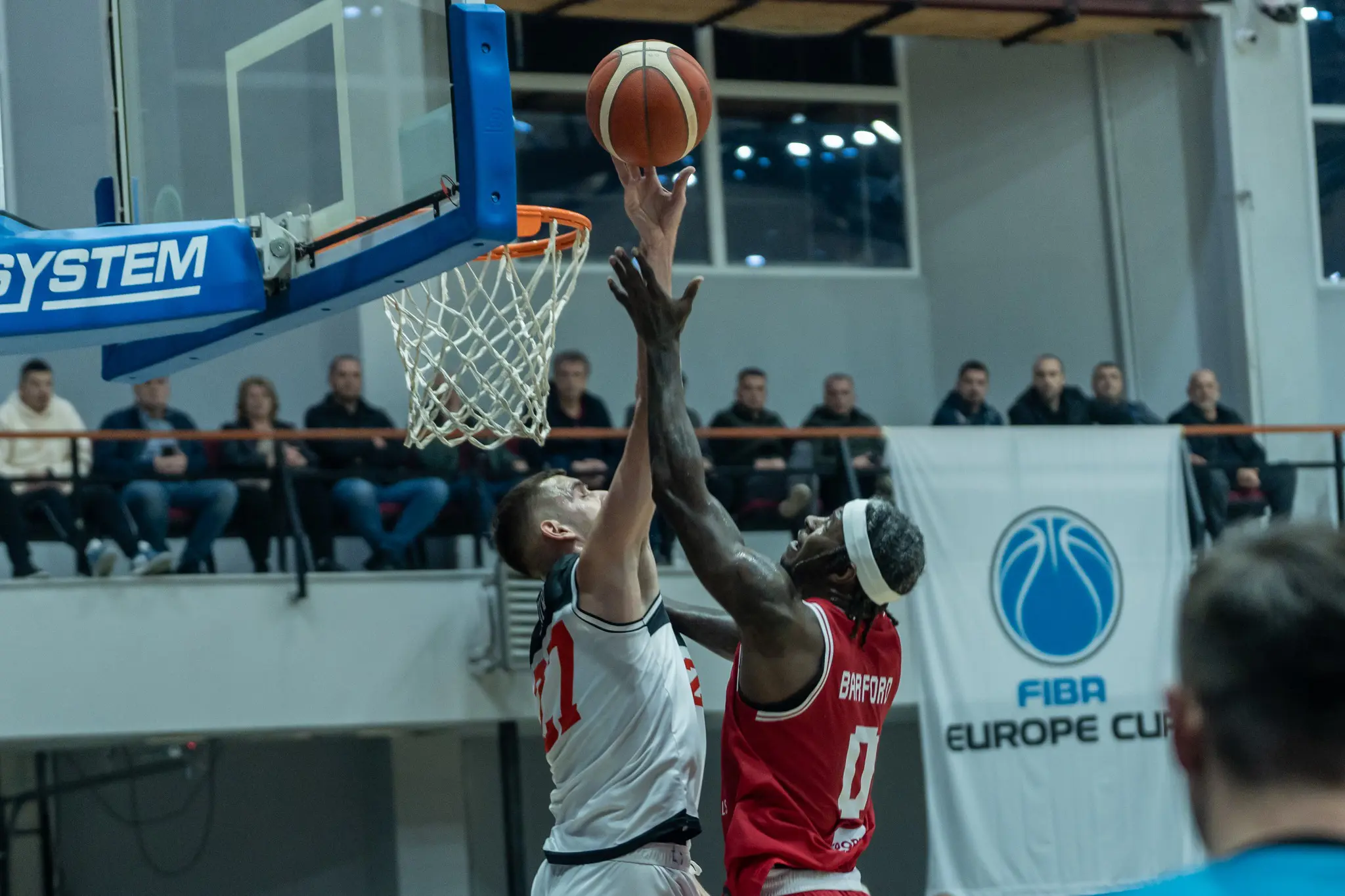 Albumi i ndeshjes Bashkimi-Reggiana