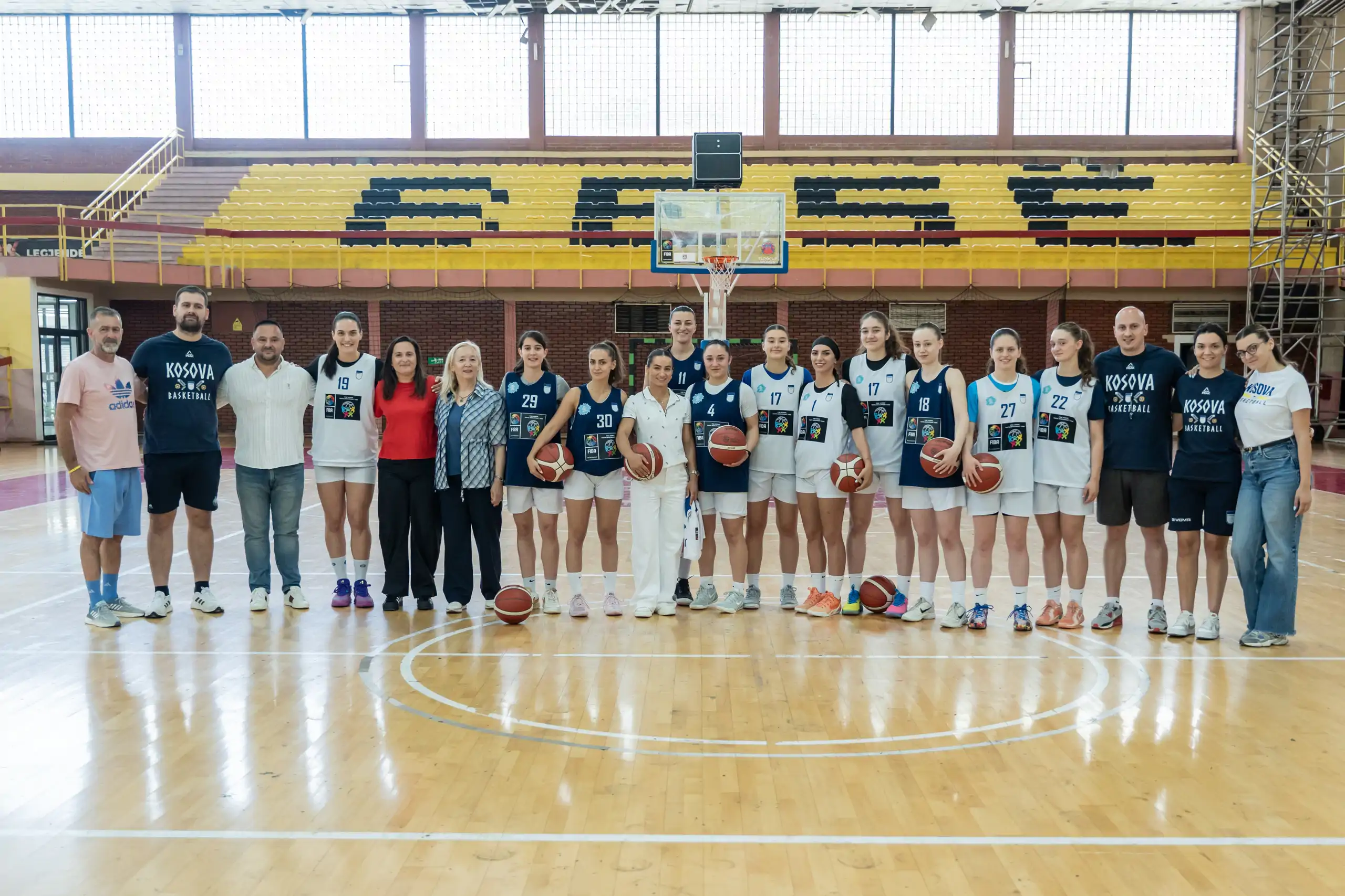 Kampionët olimpikë vizitojnë Kosovën A Femrat 